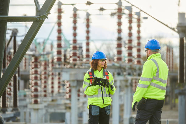 Best Local Electrician Companies  in Brookville, NY